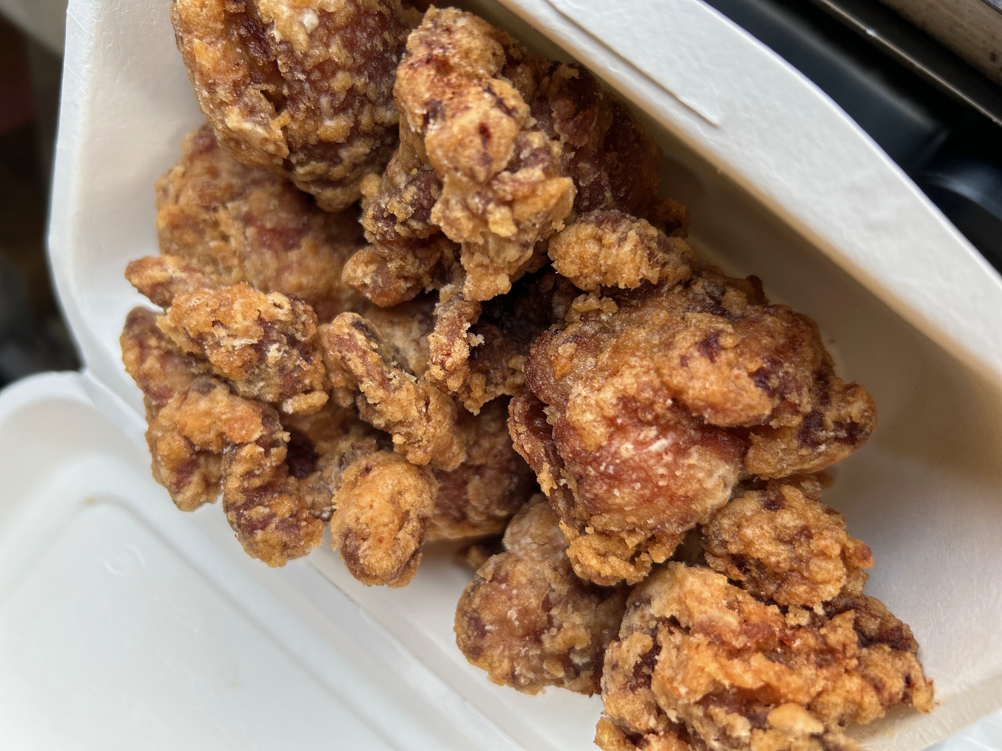 田舎どりから揚げ屋 新商品「モモザンギ」のご紹介 - 道の駅なかさつない